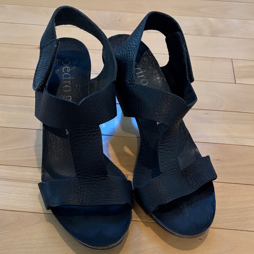 Pedro Garcia Black Textured Leather Strappy Wedge Sandals